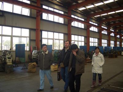 ���_˹�͑������ҏS�l�y�����y���a(ch��n)܇�g���D3��