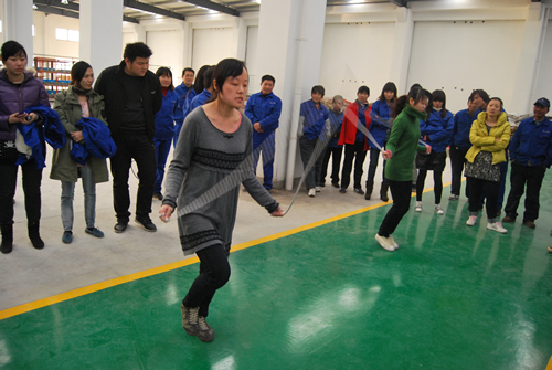 �Ϻ������y�T�S�ڶ������\(y��n)��(d��ng)��(hu��)Ů�����K��ِ���D10��