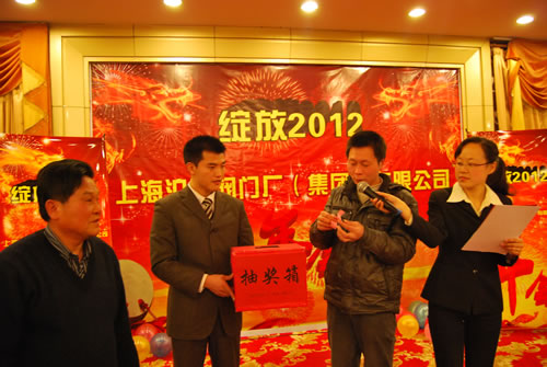 �|(zh��)�z�����_�A���������Ȫ�