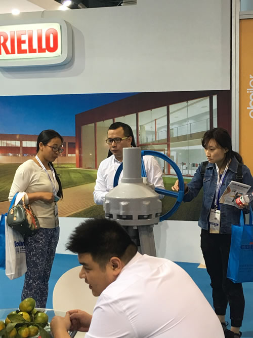 �ҹ�˾��չ 2016 �Ϻ����H���ᡢ偠t�������|(zh��)��չ���D4��