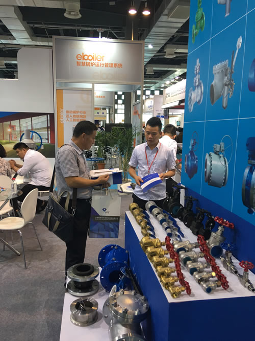 �ҹ�˾��չ 2016 �Ϻ����H������偠t�������|(zh��)��չ���D5��