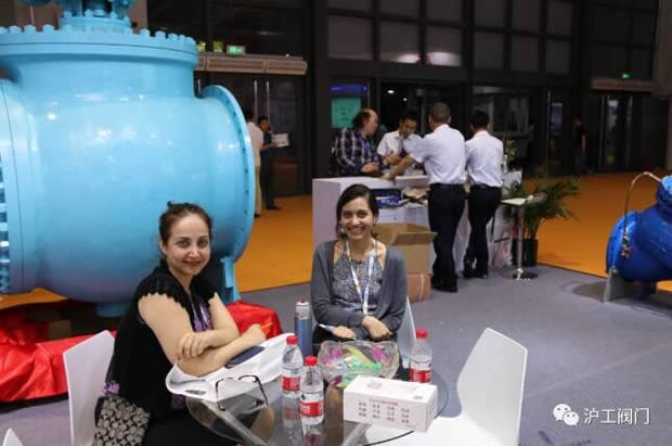 �����y�T��չ������FLOWTECH CHINA�Ϻ���(gu��)�H�ù��yչ�[��(hu��)���D5��