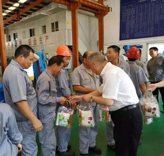 �Aͤ�(zh��n)������(hu��)ǰ��(l��i)�Ϻ������y�T(m��n)�Sο��(w��n)һ�������D2��