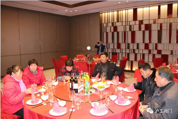 �����y�T���(hu��)�g��һ���䘷���ڣ��D5��