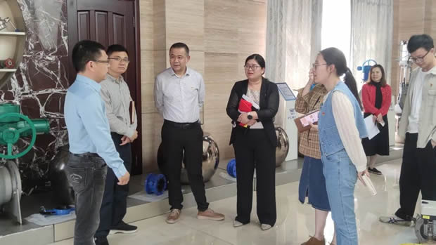 �ζ��^(q��)���վ���I(y��)���ö��ơ���������ʮ���������������y�T�h֧���_չ(li��n)�W������ӣ��D2��